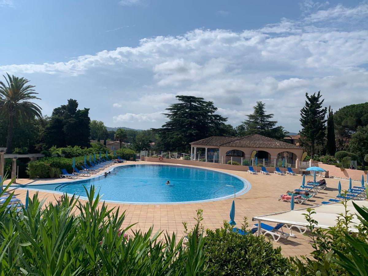 Appartement Grimaud bord de mer Extérieur photo